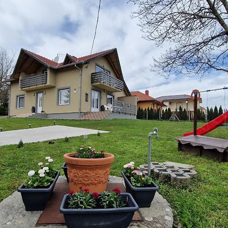 Silence Apartmanház Zalakaros Exterior foto
